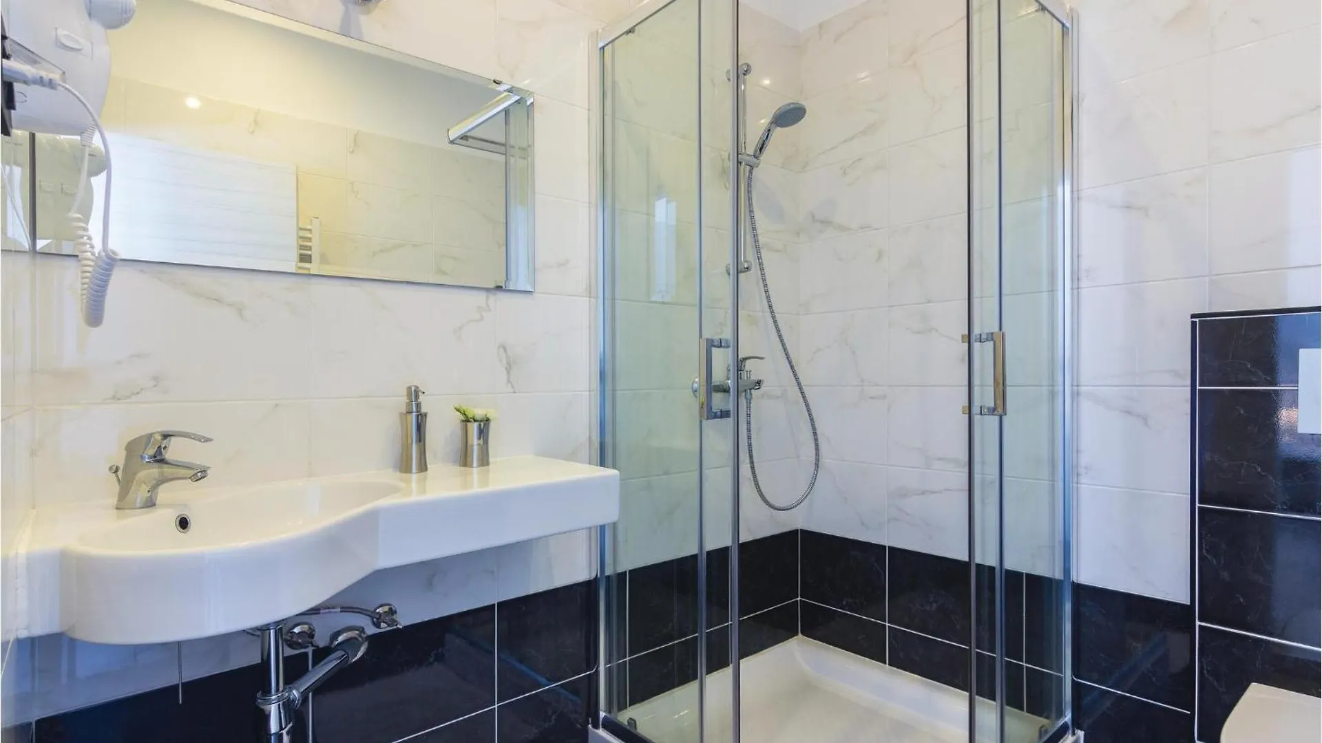 4 Bedroom Beautiful Home In Labin Vicani 0*,